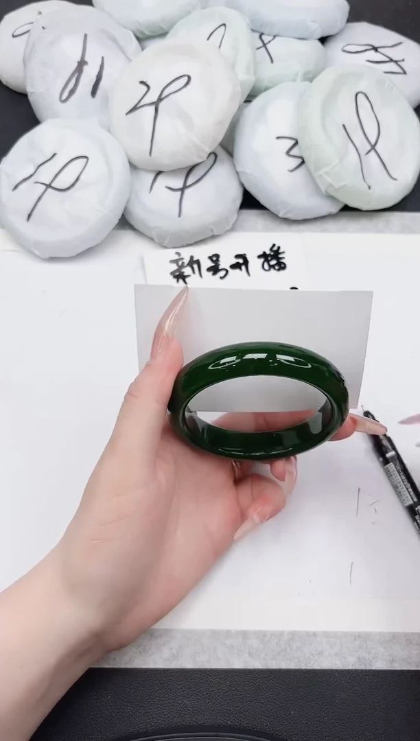 女款东凌手镯113-56