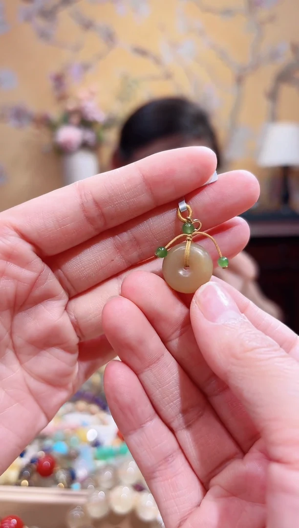 吊坠(不含链)未镶嵌和田玉（糖玉）糖玉平安扣提留吊坠