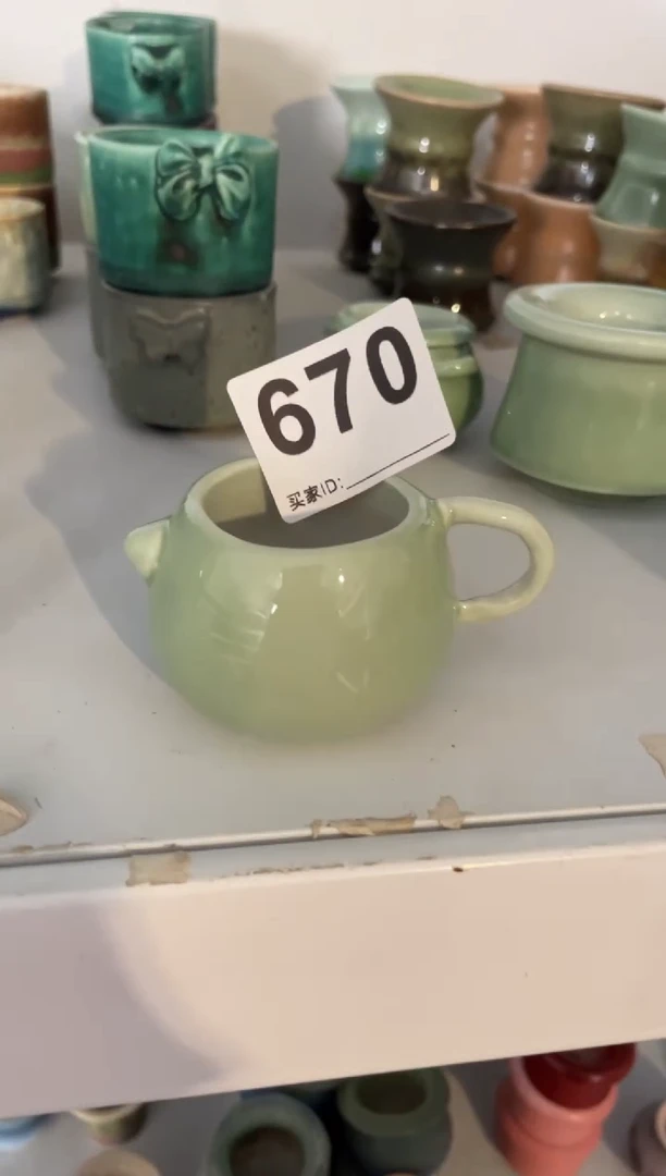 【闪购商品】摆件670知木小芳花盆