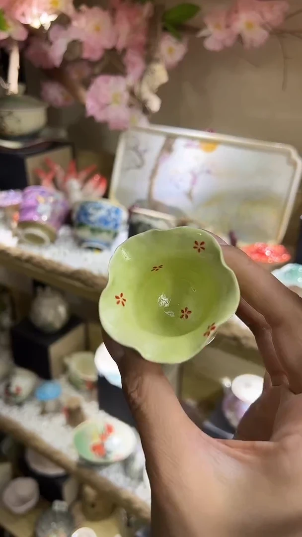 手工手捏手绘花口杯