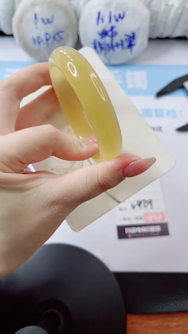 石英质玉手镯未镶嵌多样性发货V429