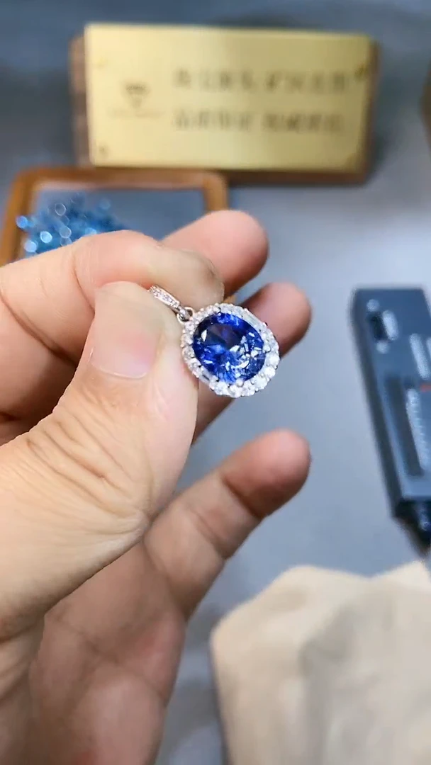 【闪购商品】蓝宝石颈饰银S925镶嵌564