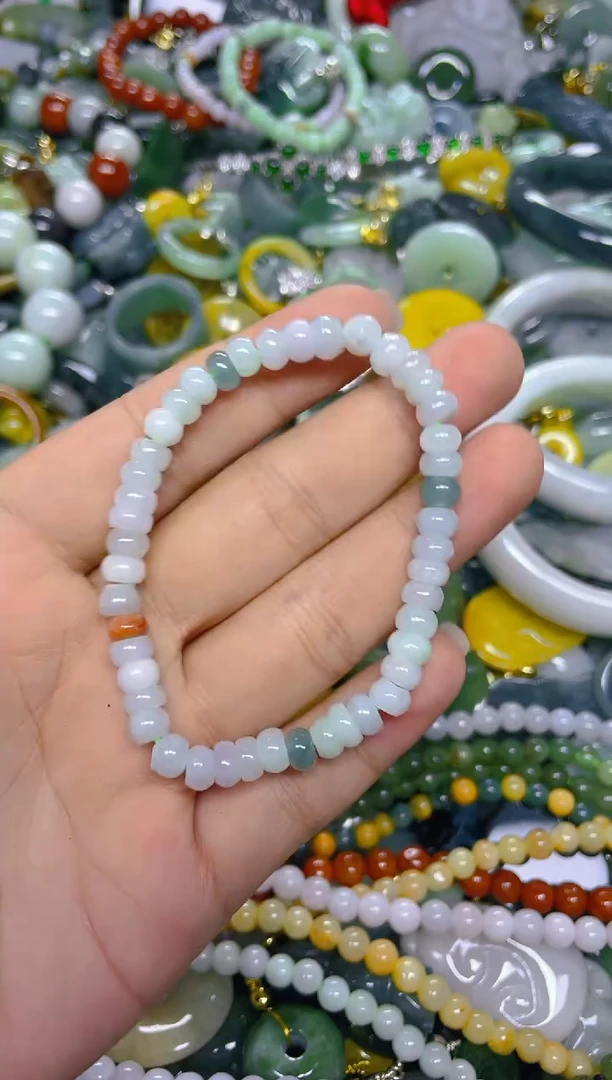 颈饰未镶嵌翡翠5MM/ H /翡翠A货，一件也是批发价