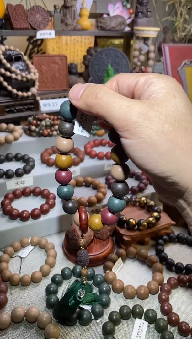 【闪购商品】泥塑五方手持福利福利