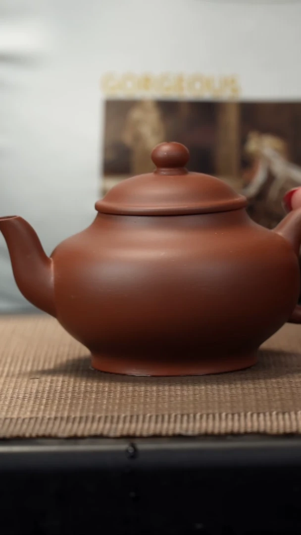 茶壶紫砂中槽清宫灯210c/*