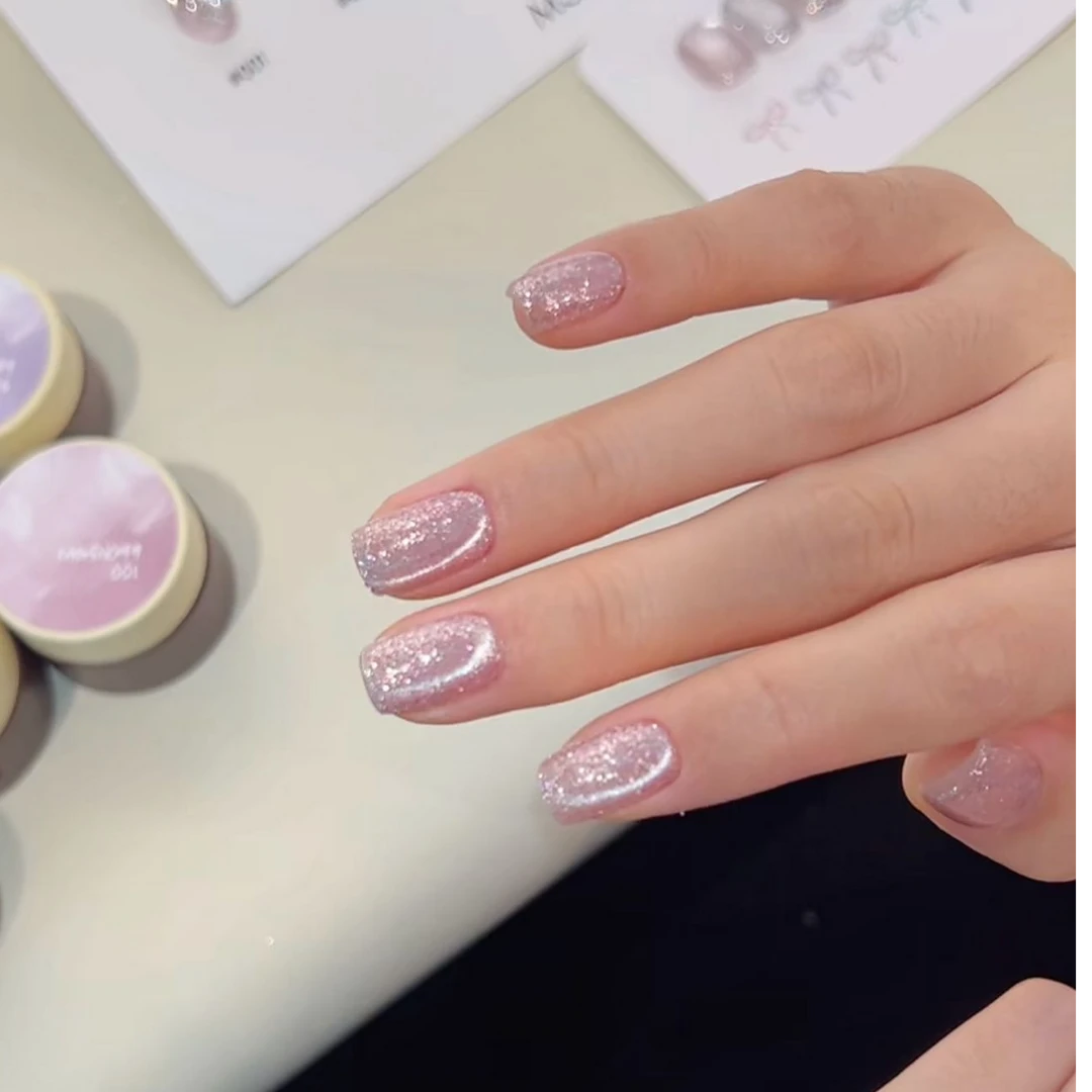 主播    右手   同款猫眼   教程找客服