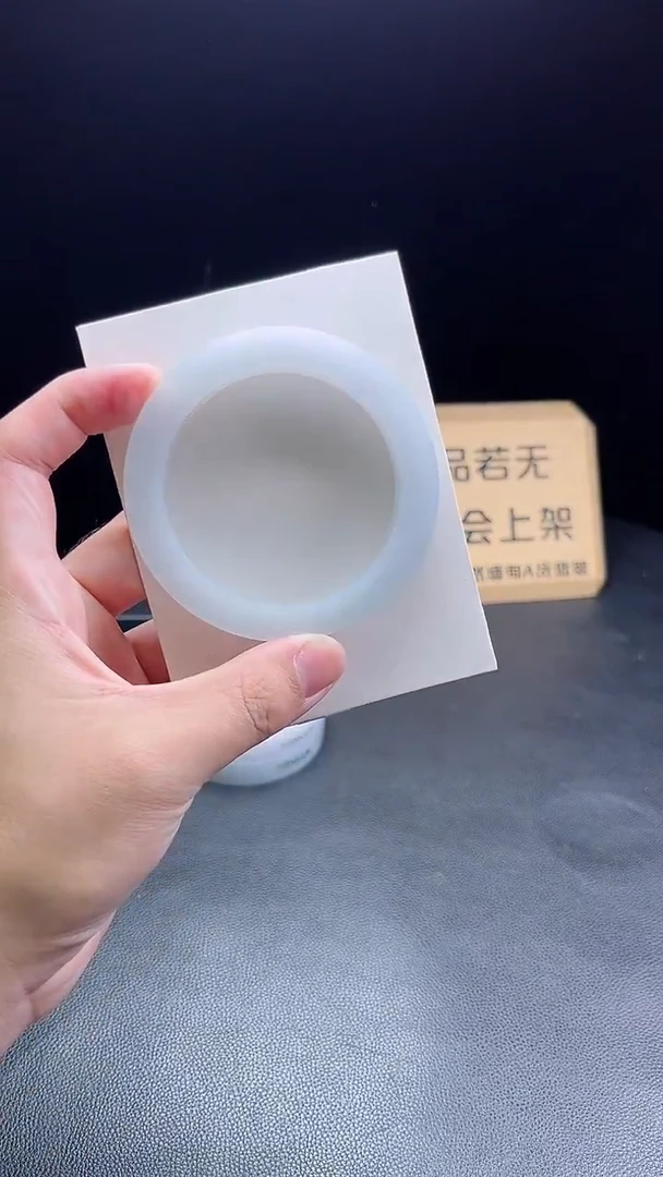 未镶嵌手镯定制翡翠重**持定制