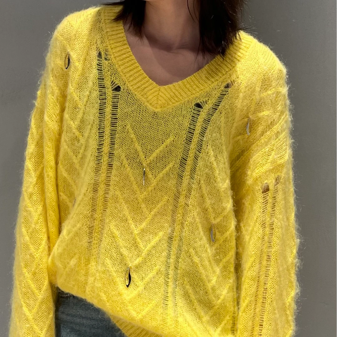 NONHUMAN立体吊坠V领毛衣宽松羊绒秋冬百搭时尚