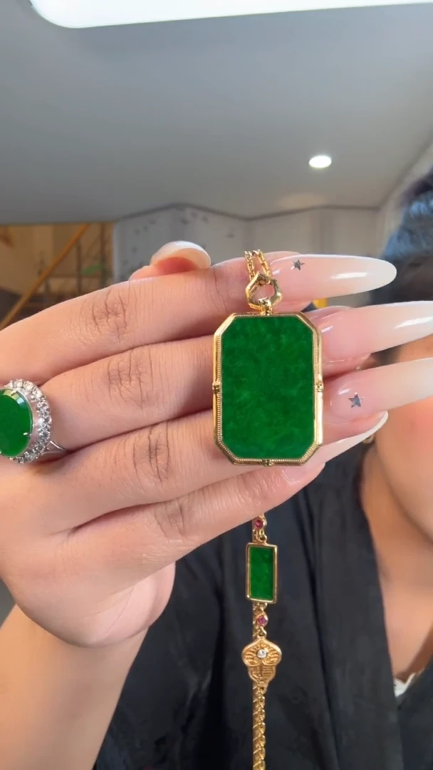 吊坠(不含链)18K金镶嵌翡翠天然缅甸A货翡翠吊坠