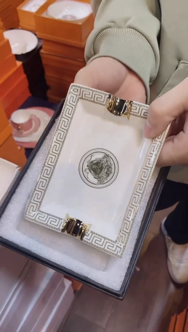 【闪购商品】杯全场正品，京东包邮
