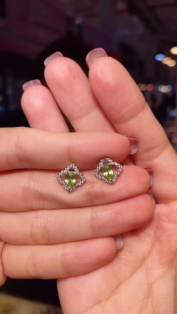 橄榄石耳环银S925镶嵌002耳环