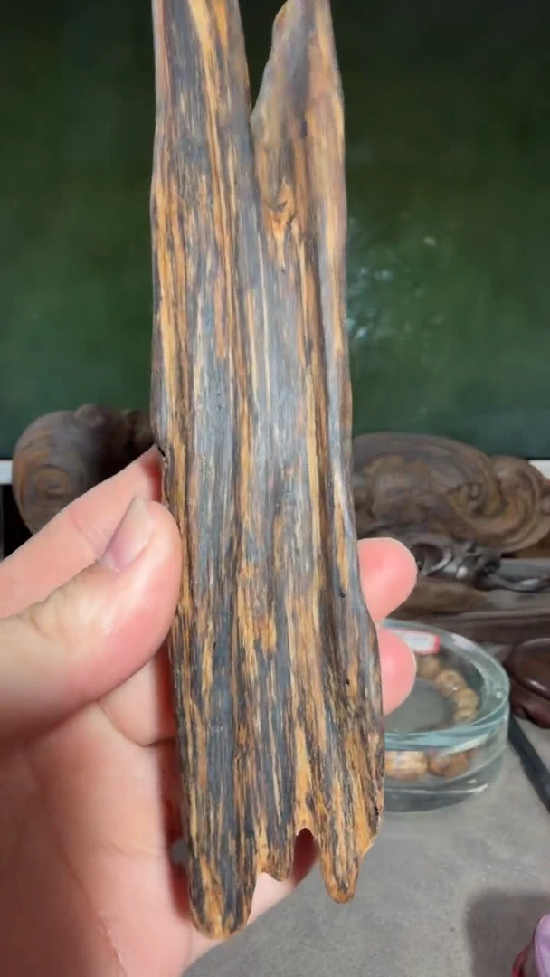 沉香手把件多样性发一
