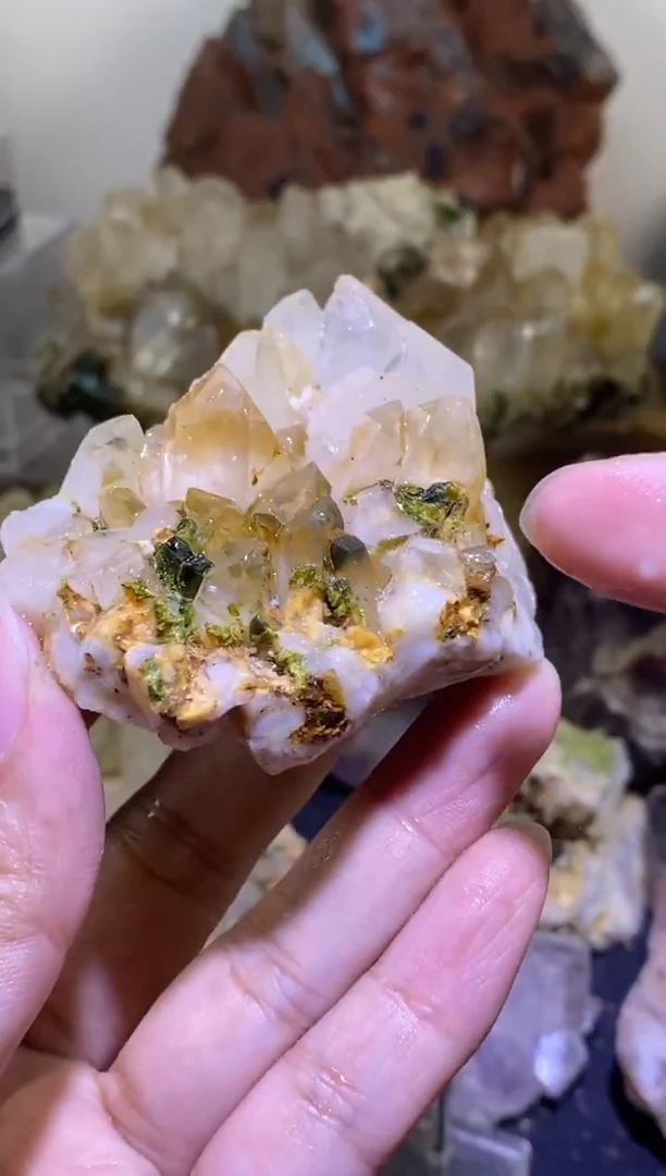 未镶嵌珠宝半成品水晶49号四川超七花园水晶原石