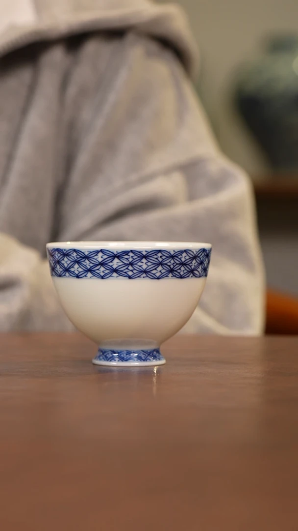 杯景德镇玉泥手绘高足杯