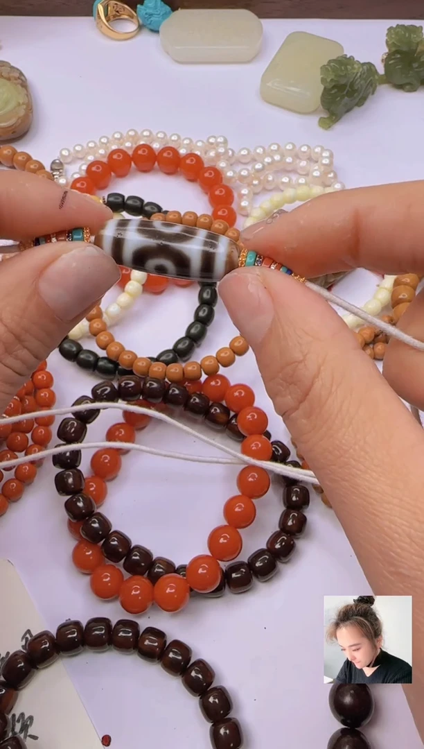 【闪购商品】玛瑙/玉髓吊坠(赠链)未镶嵌玛瑙吊坠