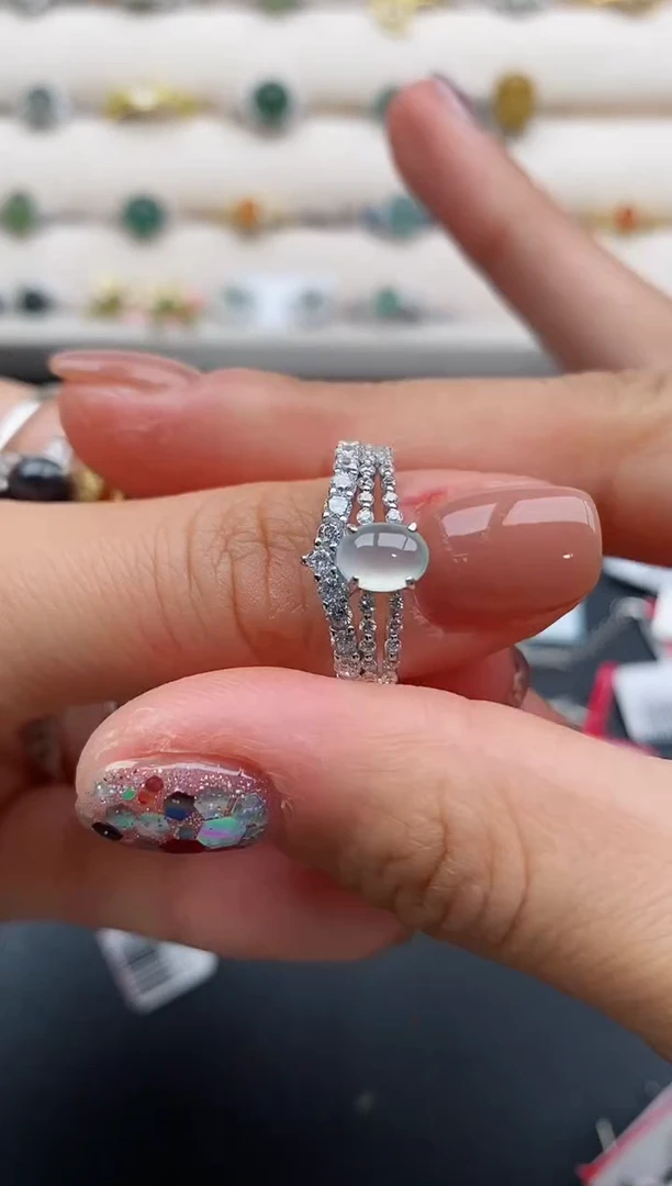 银S925镶嵌戒指翡翠8888888+2