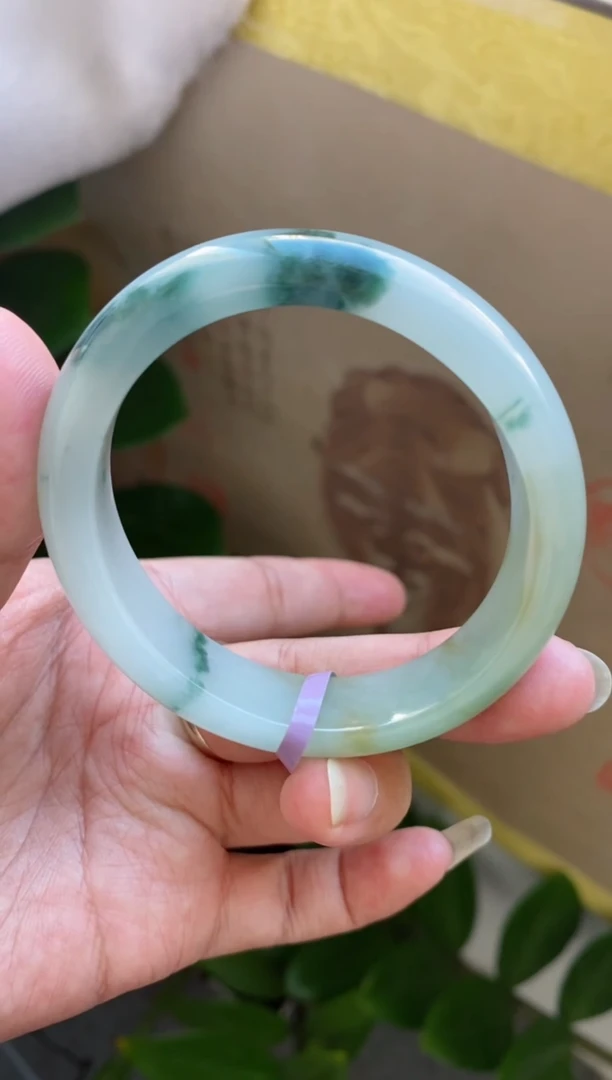 【闪购商品】翡翠手镯未镶嵌（血漏必买）冰胶飘花49~50圈贵妃9号