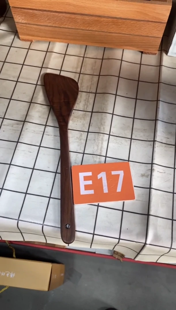 木闪购2025/7/18 E17