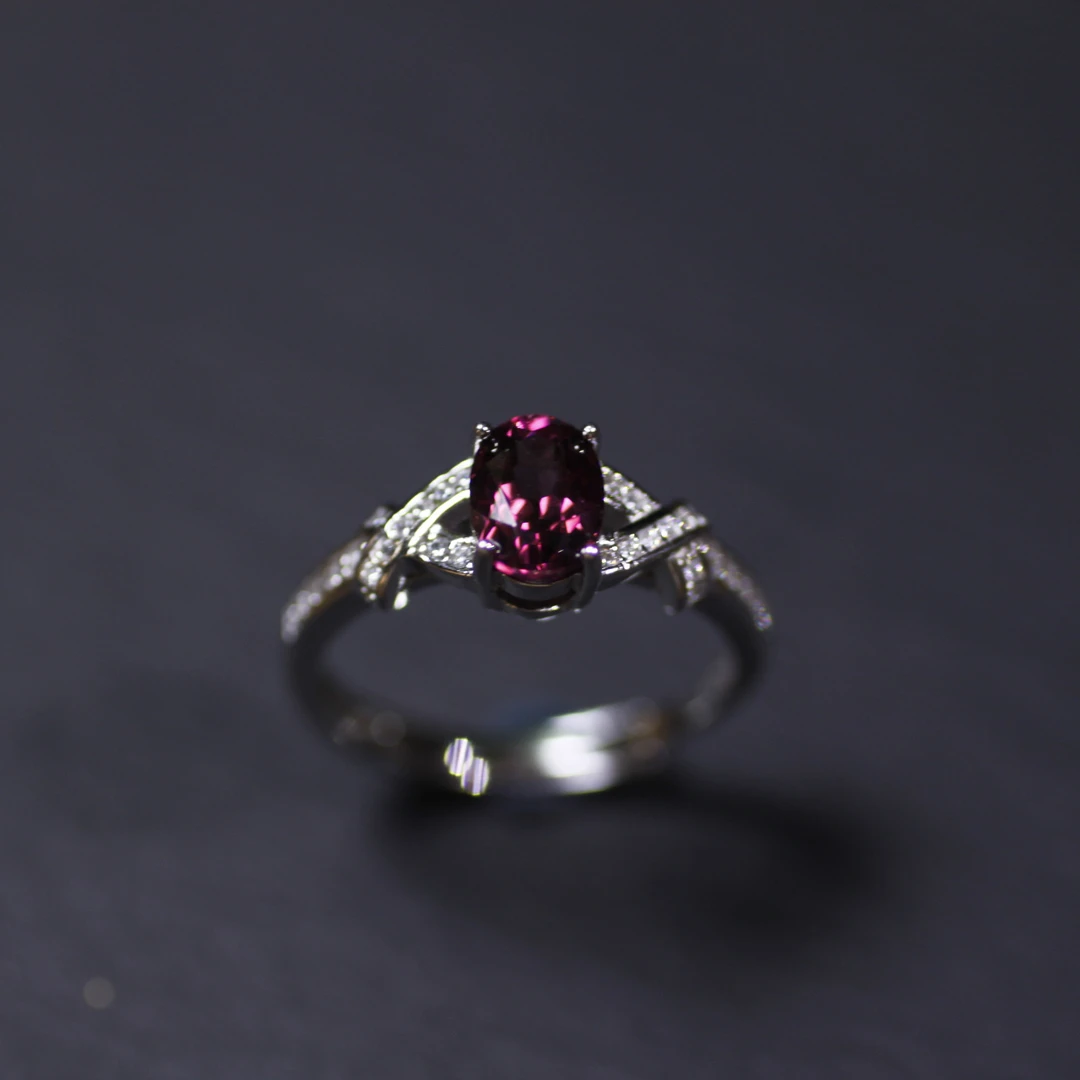 镁铝石榴石戒指  JYDM24011549