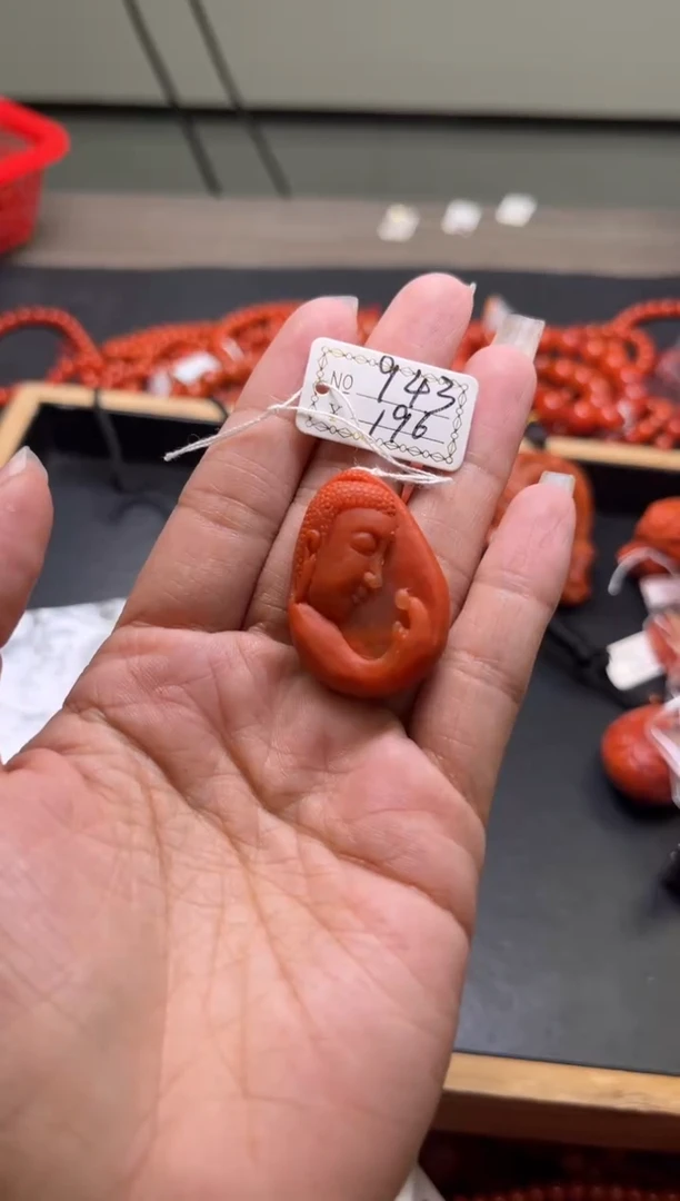 【闪购商品】南红玛瑙珠宝奇石未镶嵌943