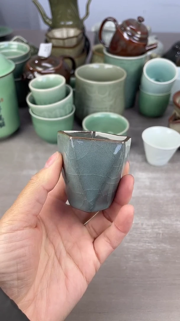 青瓷仓储清仓福利微微暇