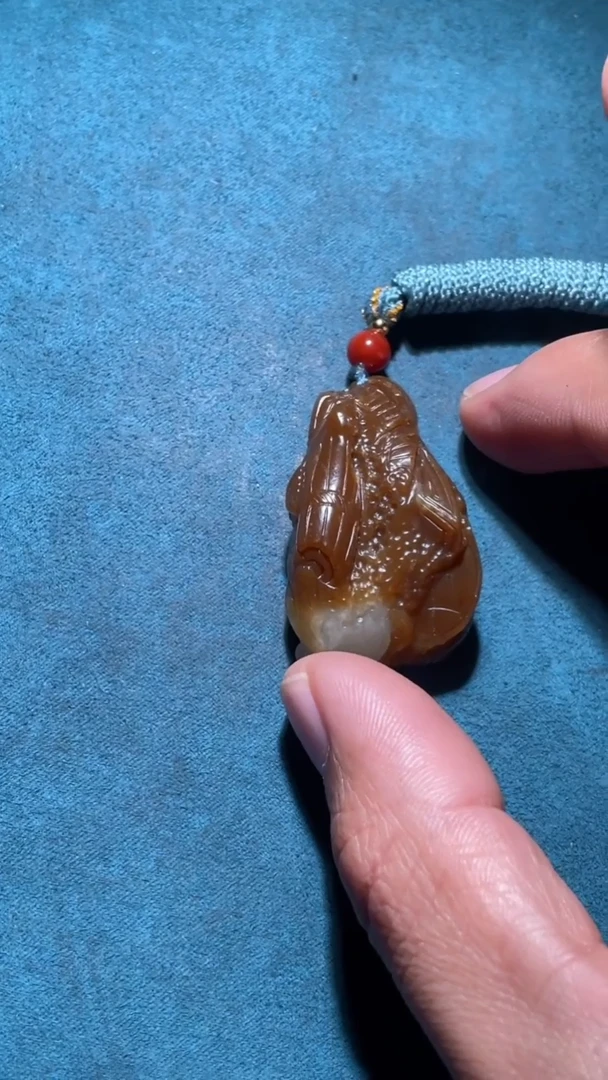未镶嵌和田玉挂件LX 糖白玉 八破图