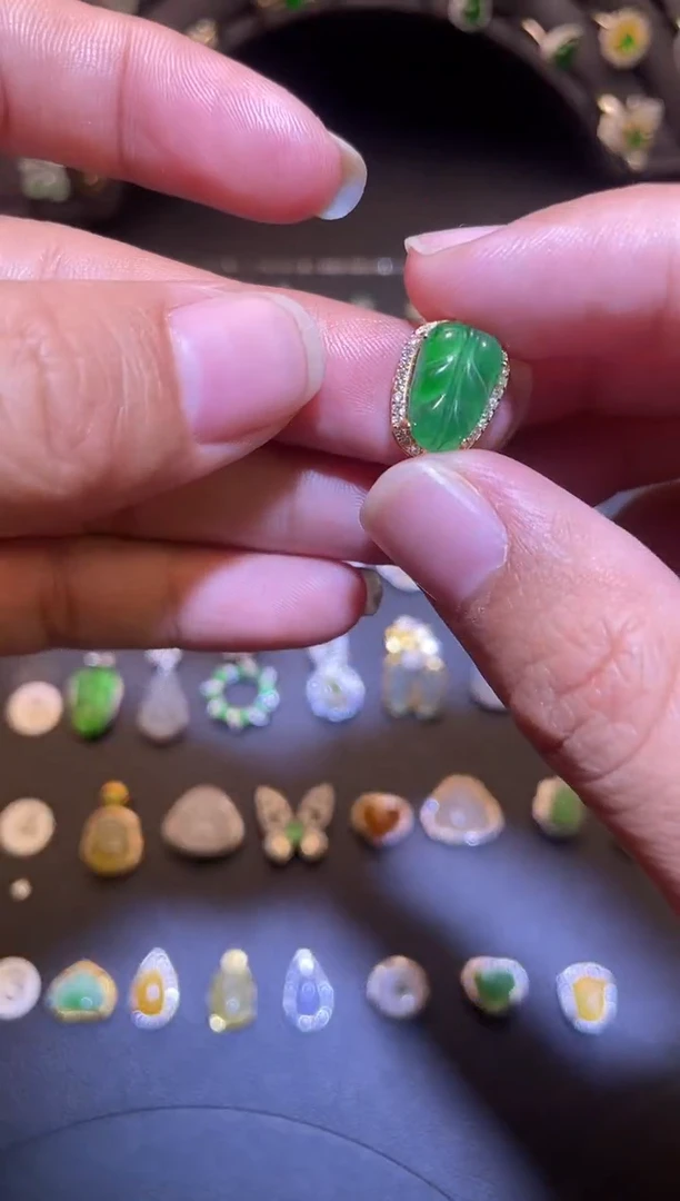 吊坠(不含链)银S925镶嵌翡翠1