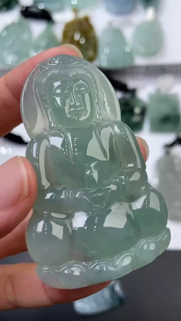 未镶嵌挂件翡翠374968  多人