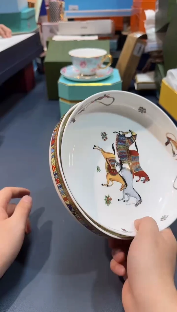 【闪购商品】碗HT167全场正品，京东包邮