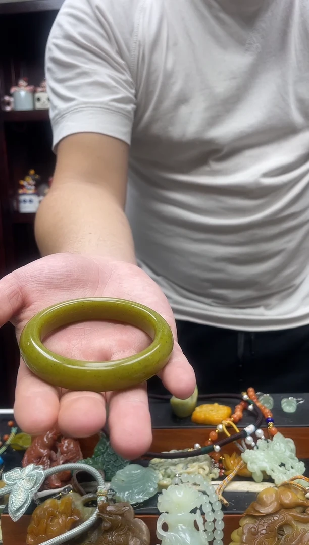 未镶嵌岫玉吊坠飞**高多样性发*货拍一发一58