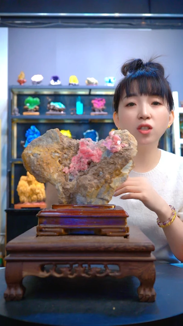 石材精品矿物晶体摆件