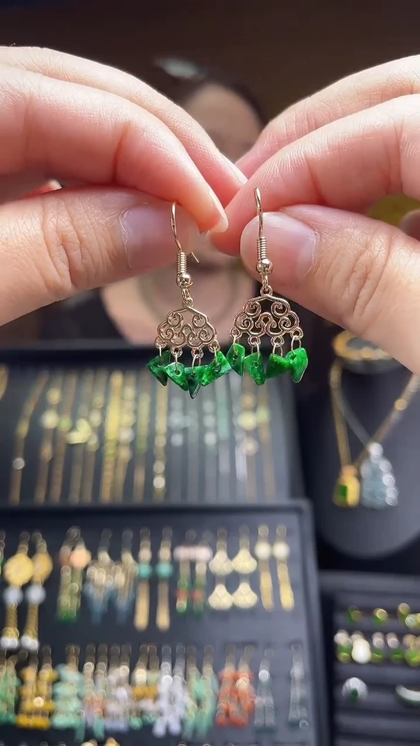 翡翠合金耳饰翡翠