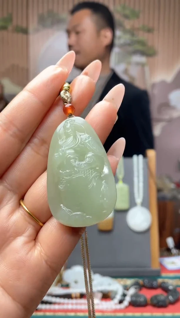 【闪购商品】和田玉颈饰未镶嵌一