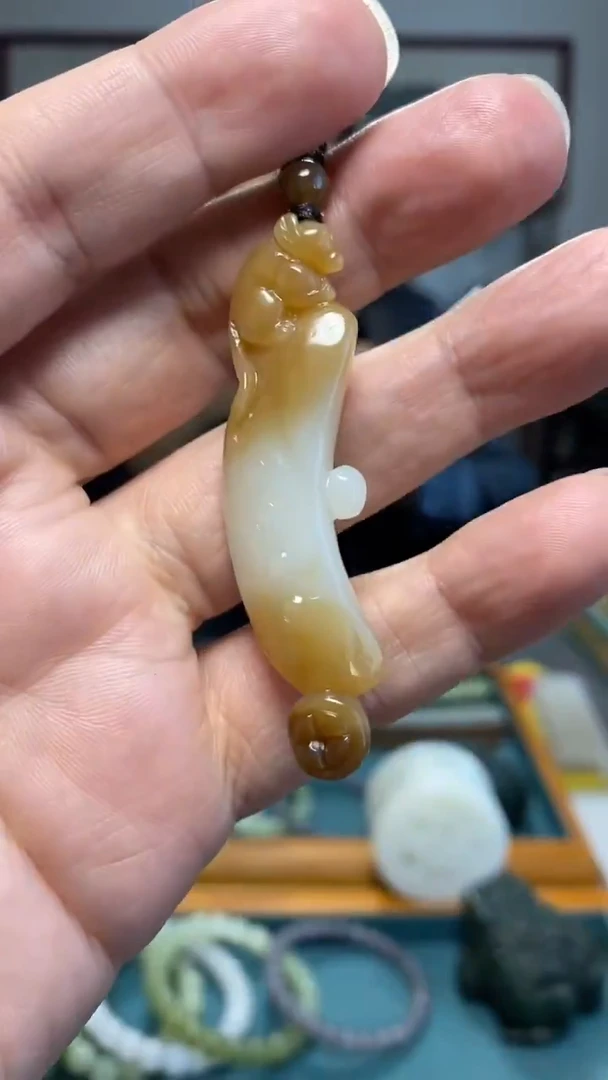 颈饰未镶嵌和田玉69