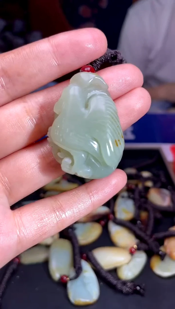 和田玉未镶嵌挂件1