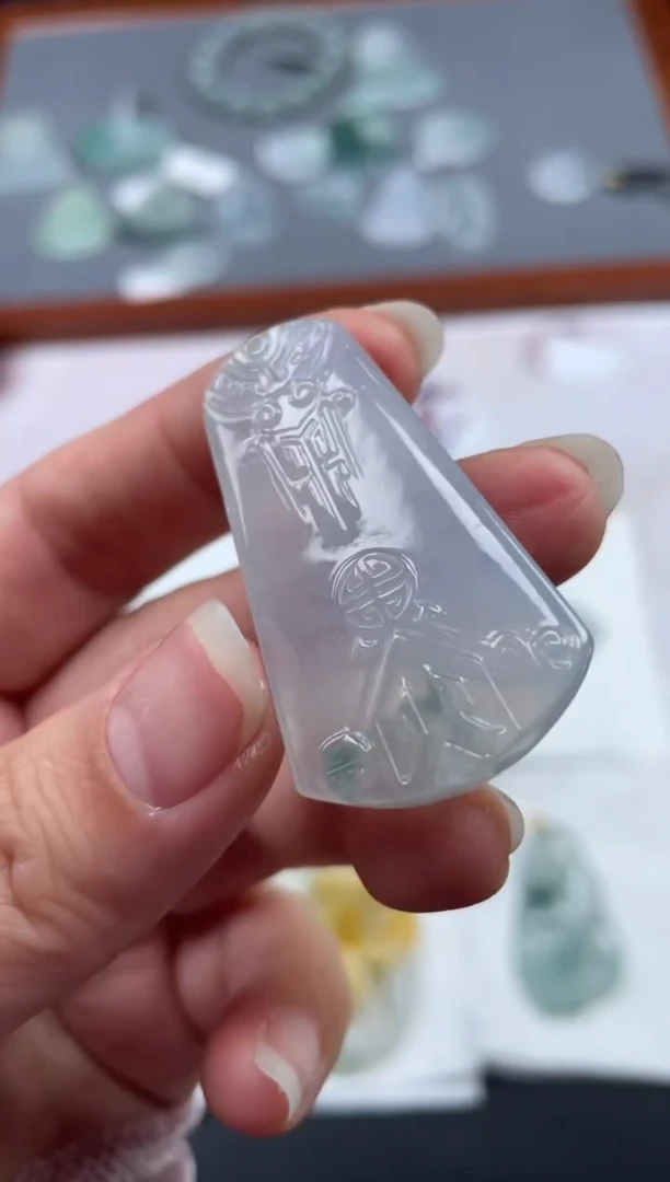 【闪购商品】定制翡翠未镶嵌01-17HDJT0133208