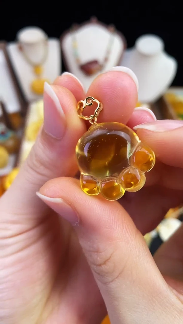 琥珀未镶嵌珠宝奇石柒月