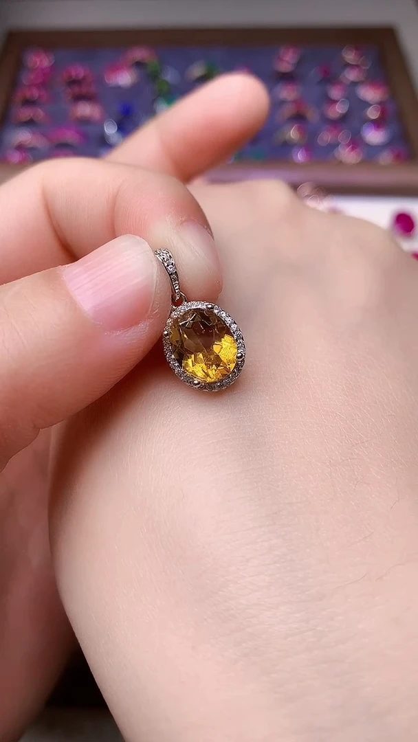 【闪购商品】黄晶吊坠(不含链)银S925镶嵌0000