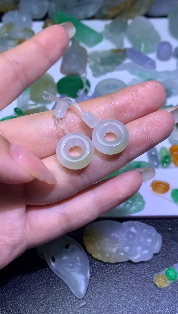 未镶嵌定制翡翠毛货