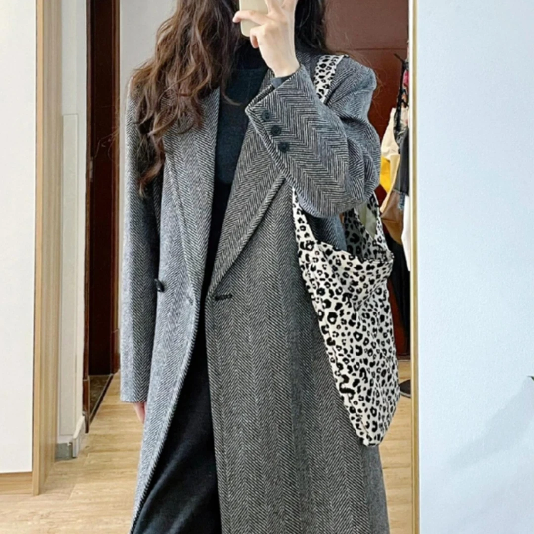 灰色人字纹呢子大衣女2025秋冬季新款毛呢外套高级感小个子中长款