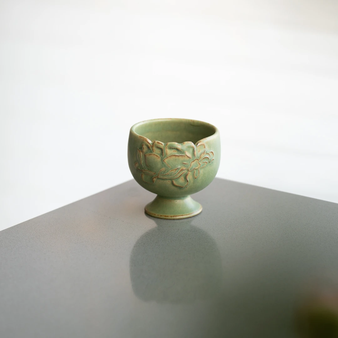 【景壶祥甄选】荷花主人杯 120CC 宜兴原矿手工高端紫砂杯