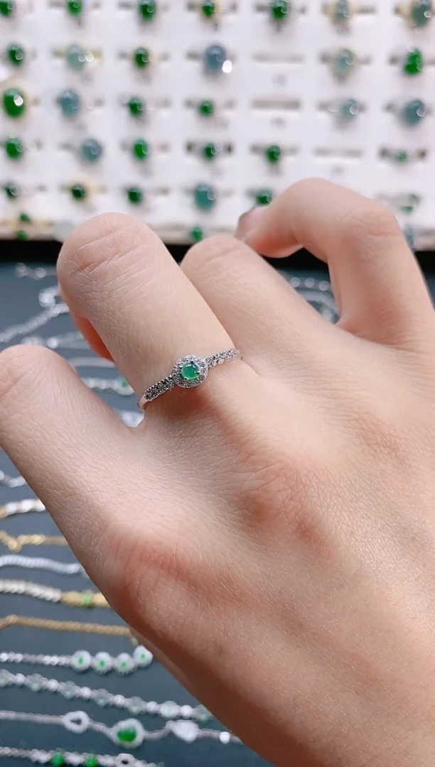 【闪购商品】翡翠戒指银S925镶嵌天然翡翠