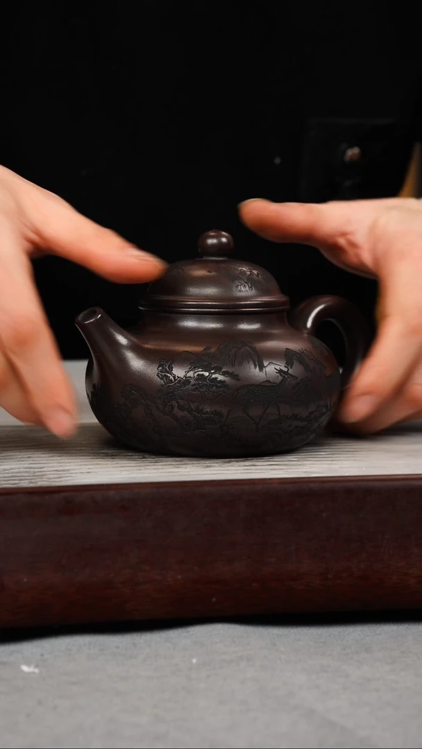【闪购商品】紫砂茶壶紫罗兰 容天 梅花鹿