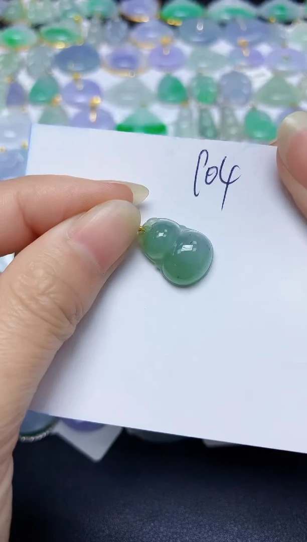 翡翠未镶嵌颈饰天然缅甸翡翠A货