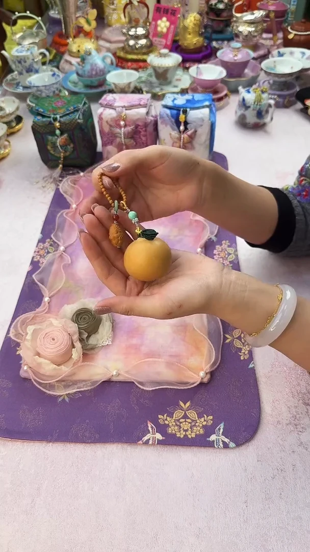 4 小葫芦手把件