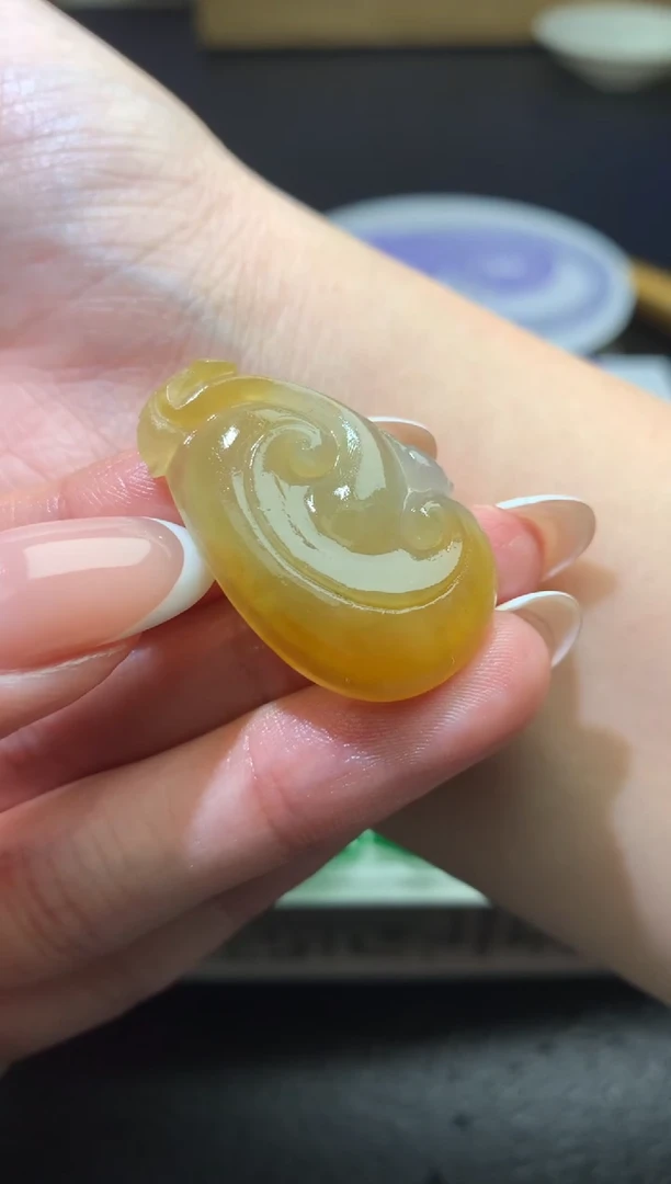 未镶嵌定制翡翠毛货 32.5-19.8-5.4