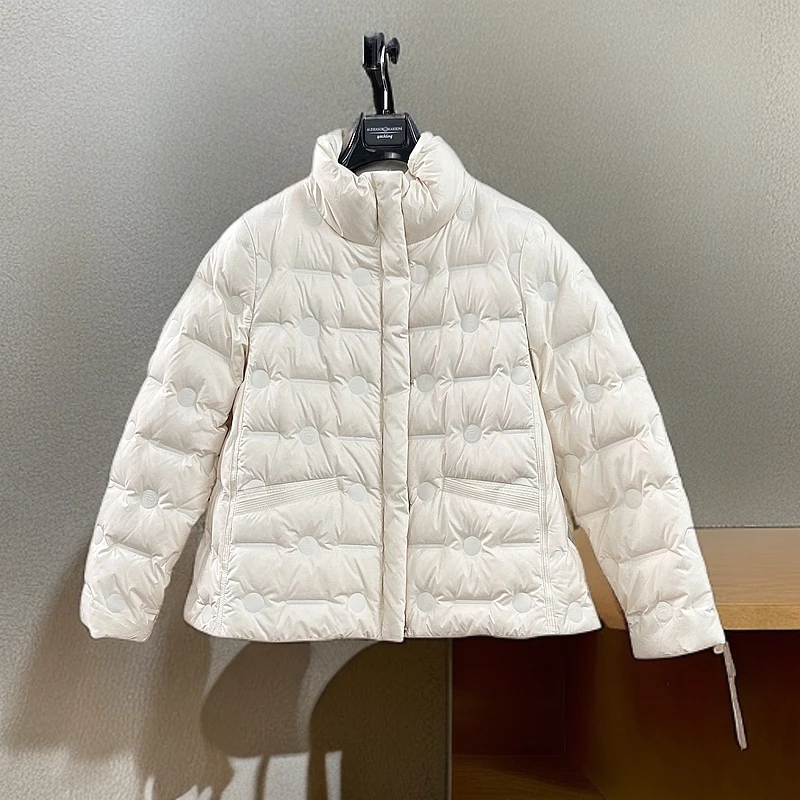 精致经典轻奢专柜短款休闲时尚女士秋冬保暖羽绒服 L0328