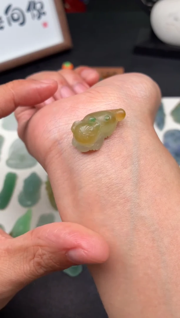 未镶嵌定制翡翠翡翠