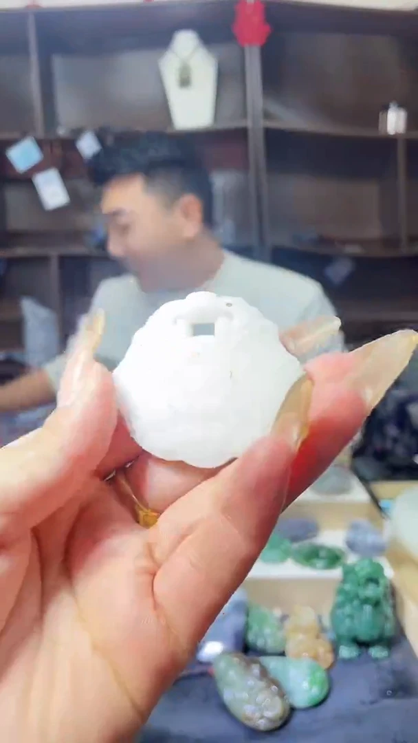 【闪购商品】和田玉颈饰未镶嵌1