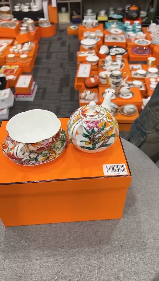 【闪购商品】杯H792--------------